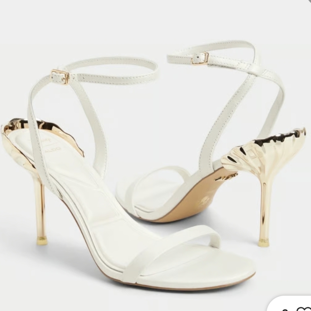 Aldo x Disney Limited Edition Ariel Pearl White & Gold Shell Heel New!  8M